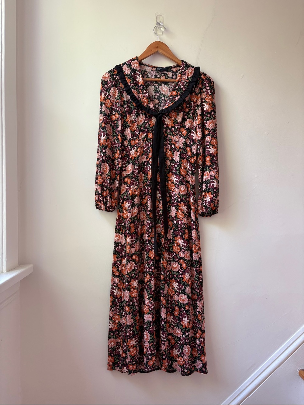 Nobody's Child Floral Phoebe Collared Midi Dress - Picture 5 of 16